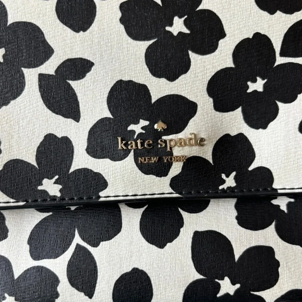 🖤 Kate Spade Remi Graphic Blooms Crossbody ♠️ NWOT